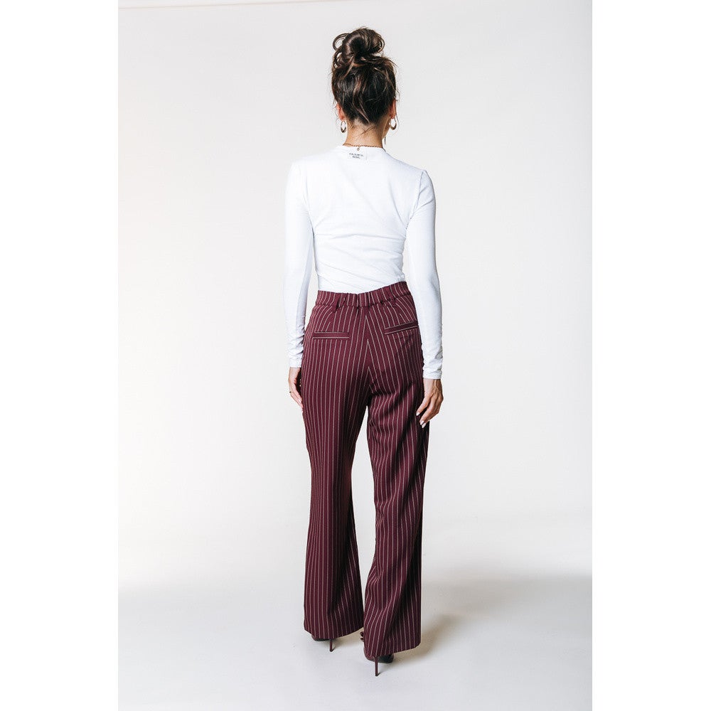 Rus Pinstripe Straight Pintuck Pants Rood Rus Pinstripe Straight Pintuck Pants Rood