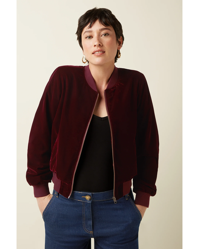 Bessie Jacket Gamine Velvet Rood Bessie Jacket Gamine Velvet Rood