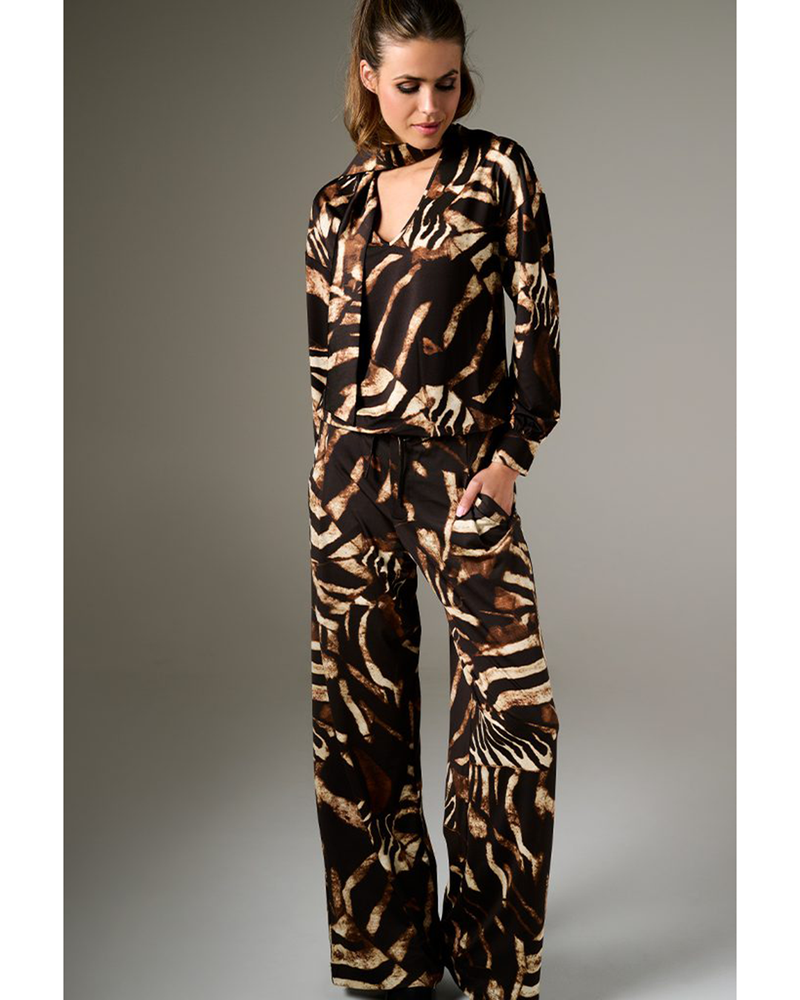 Wijde broek met design Zwart 1 Wijde broek met design Zwart 1