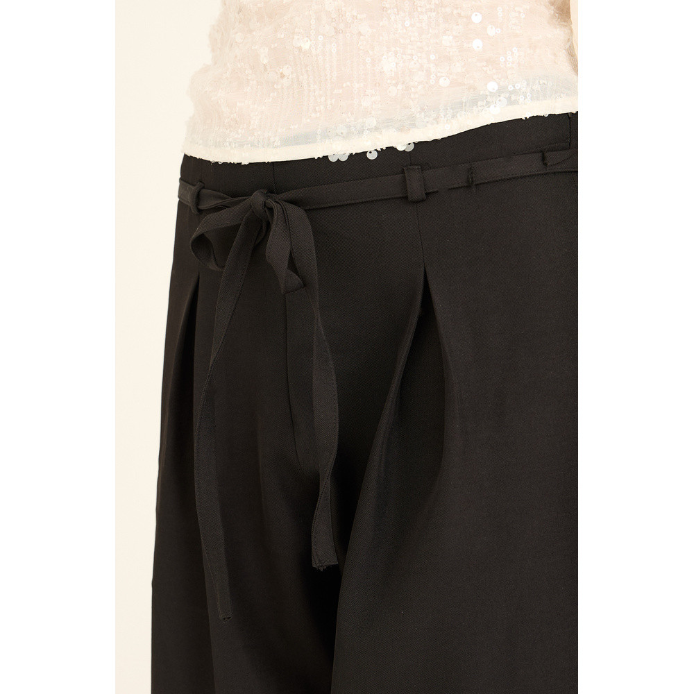 Juliette pants Zwart 1 Juliette pants Zwart 1