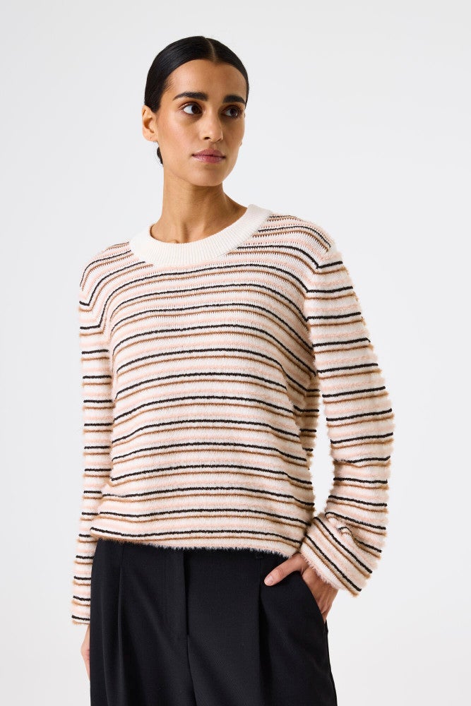 J50040 Ladies Pullover Off White J50040 Ladies Pullover Off White