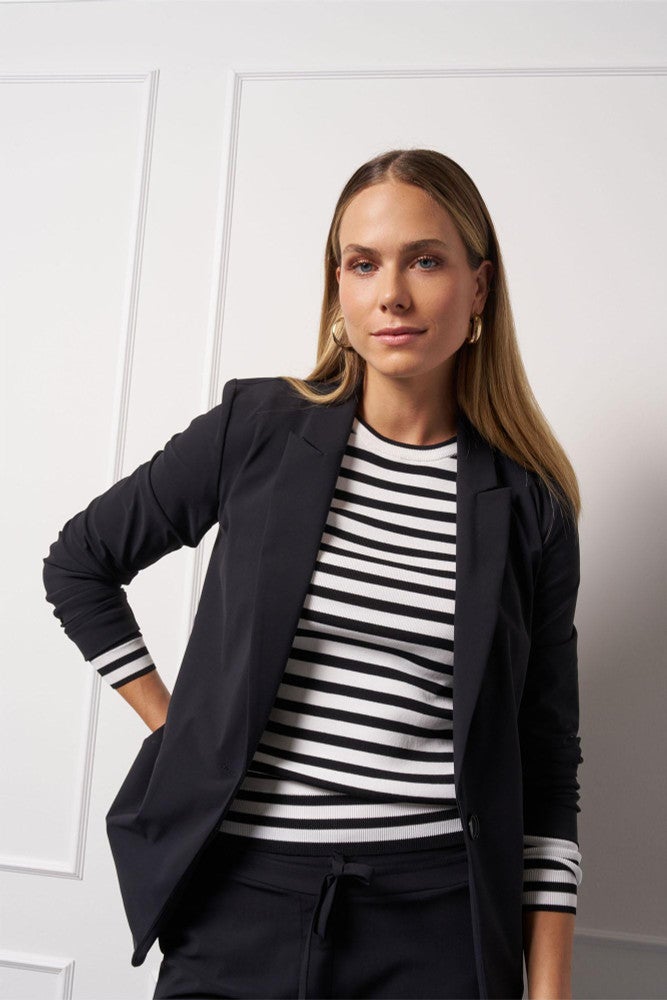 Fran blazer Zwart 1 Fran blazer Zwart 1