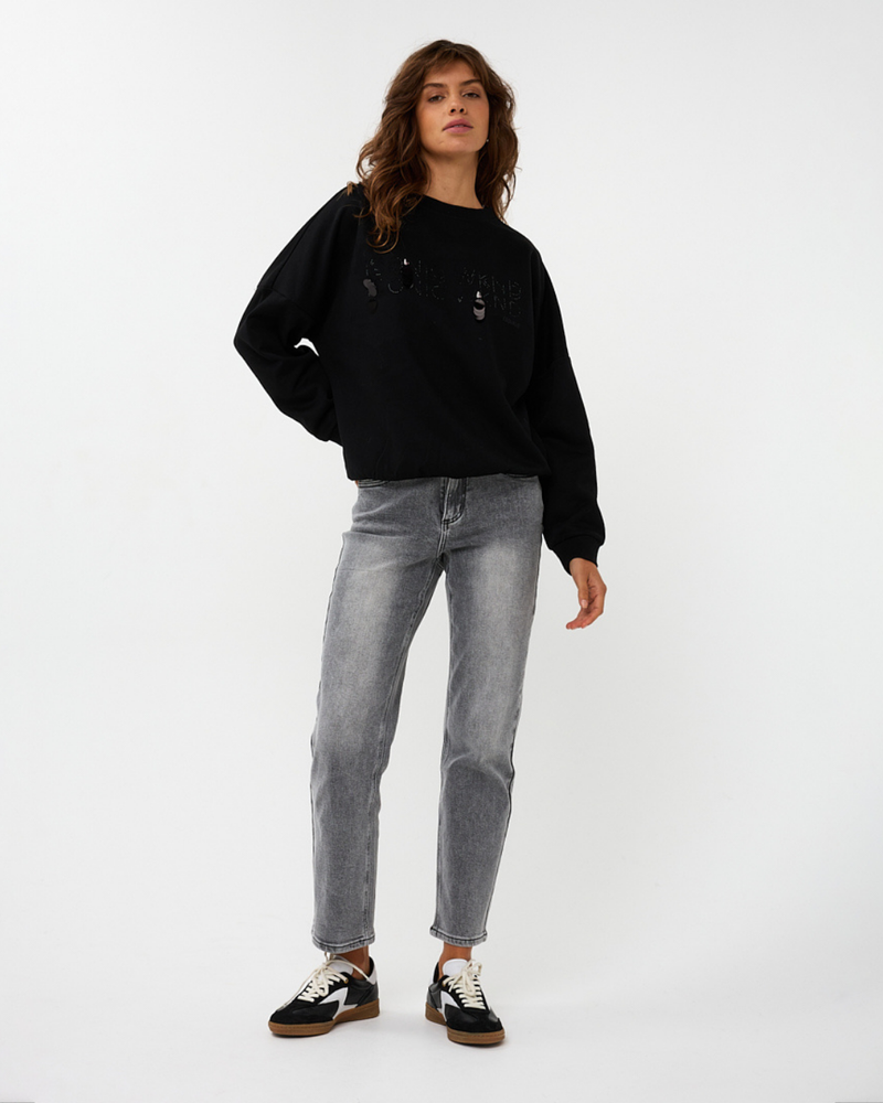 Sweater ''Iconic Weekend'' Zwart 1 Sweater ''Iconic Weekend'' Zwart 1