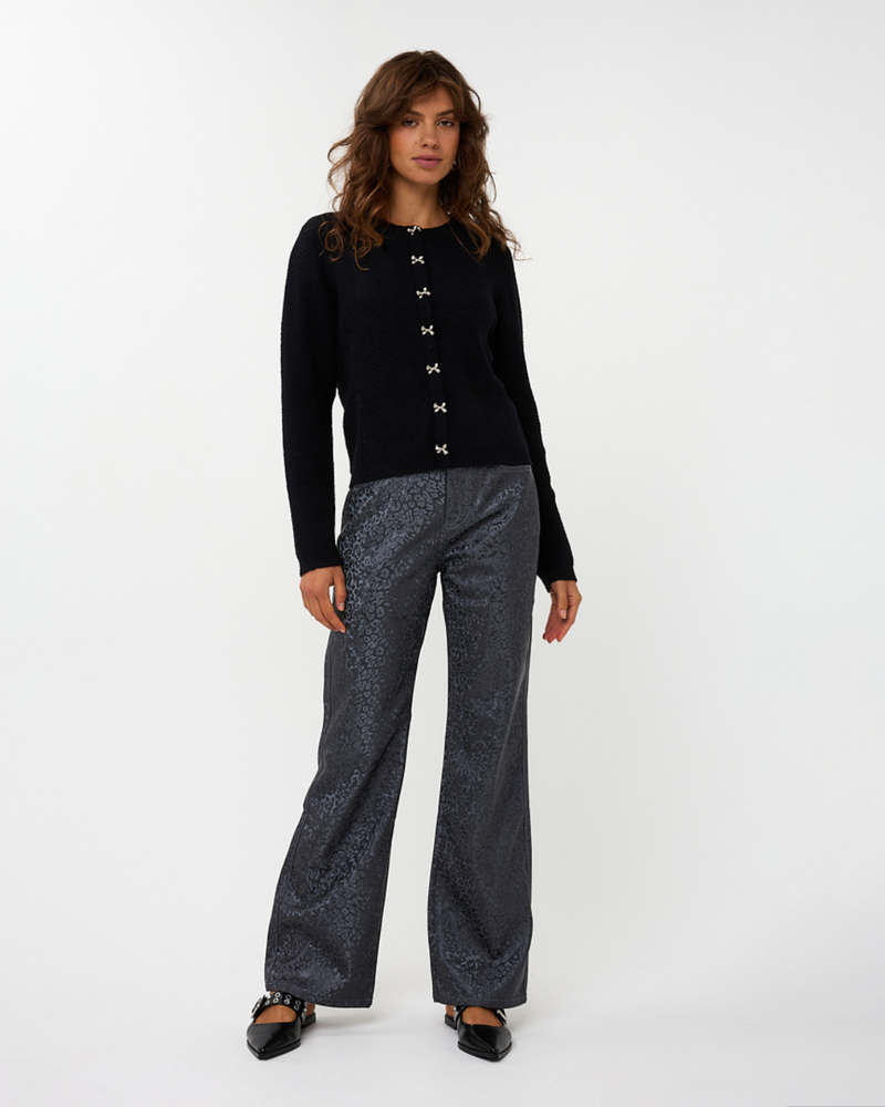 Sweater bow button fake placket Zwart 1 Sweater bow button fake placket Zwart 1