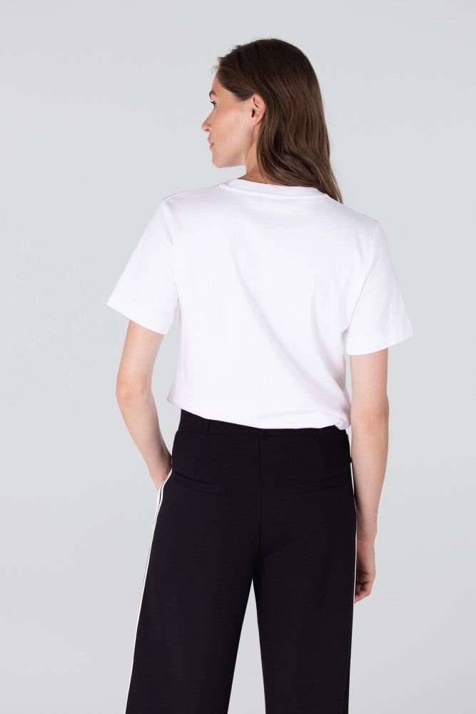 JITTE SHIRT CO 146 short sleeve small jnsn embroidery Zwart 1 JITTE SHIRT CO 146 short sleeve small jnsn embroidery Zwart 1