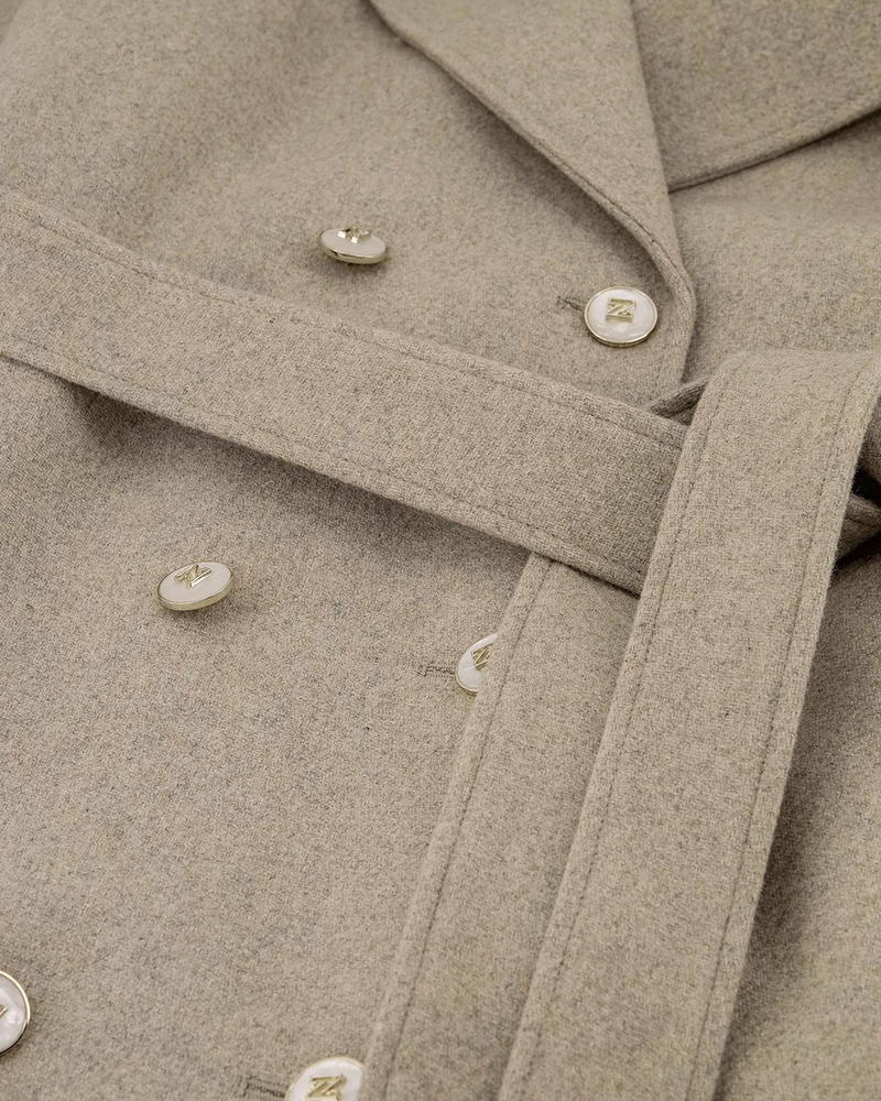 Lucknow Coat Bruin 1 Lucknow Coat Bruin 1