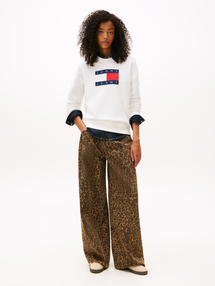 TJW Reg TJ Flag Crew Ecru TJW Reg TJ Flag Crew Ecru