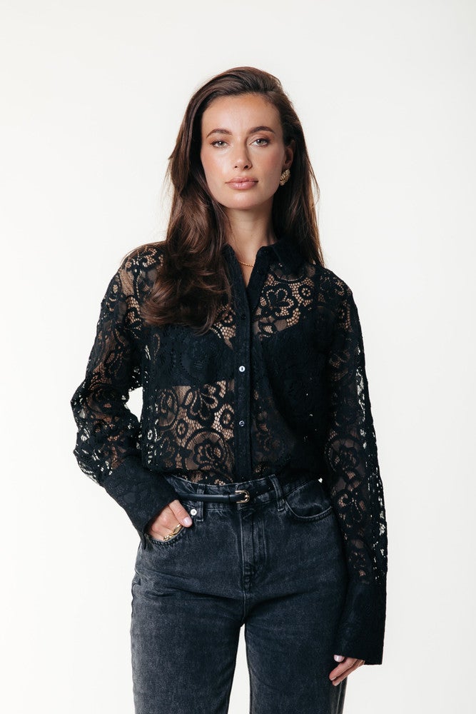 Talia Rebel 23 Lace Blouse Zwart 1 Talia Rebel 23 Lace Blouse Zwart 1