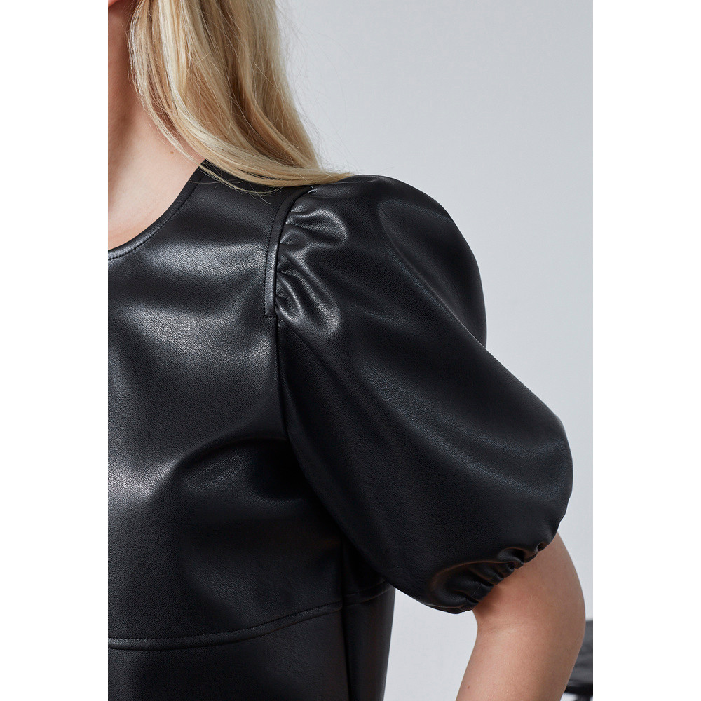 NELL-TOP6 Blouse Zwart 1 NELL-TOP6 Blouse Zwart 1