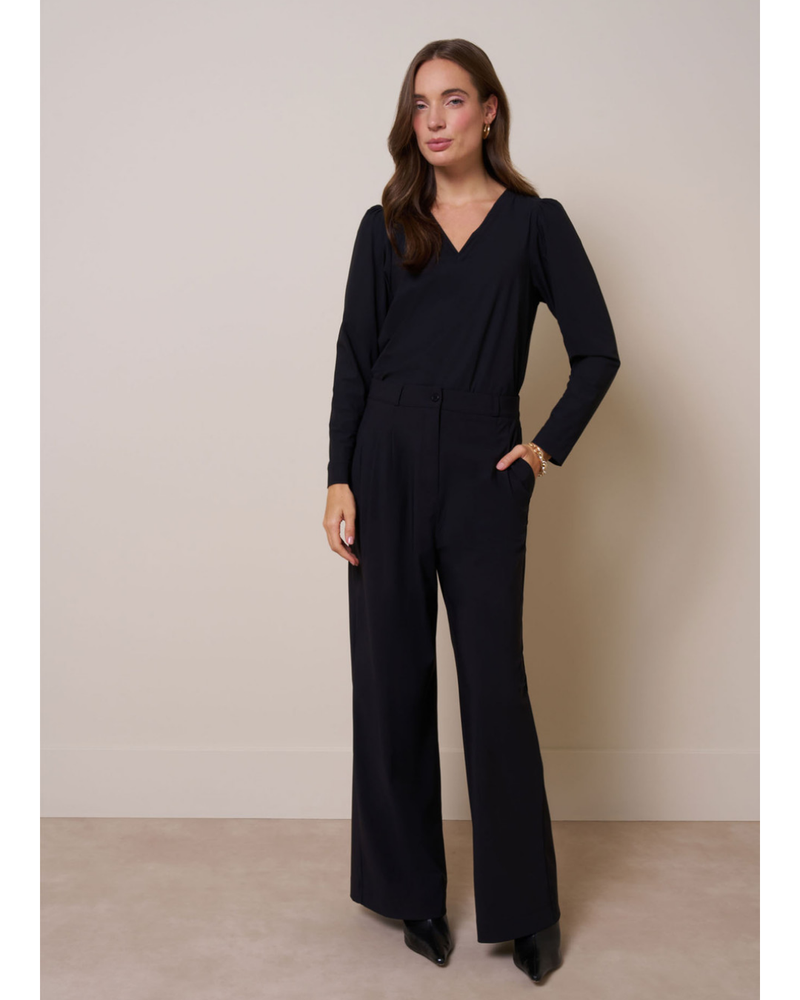 Lola top Zwart 1 Lola top Zwart 1