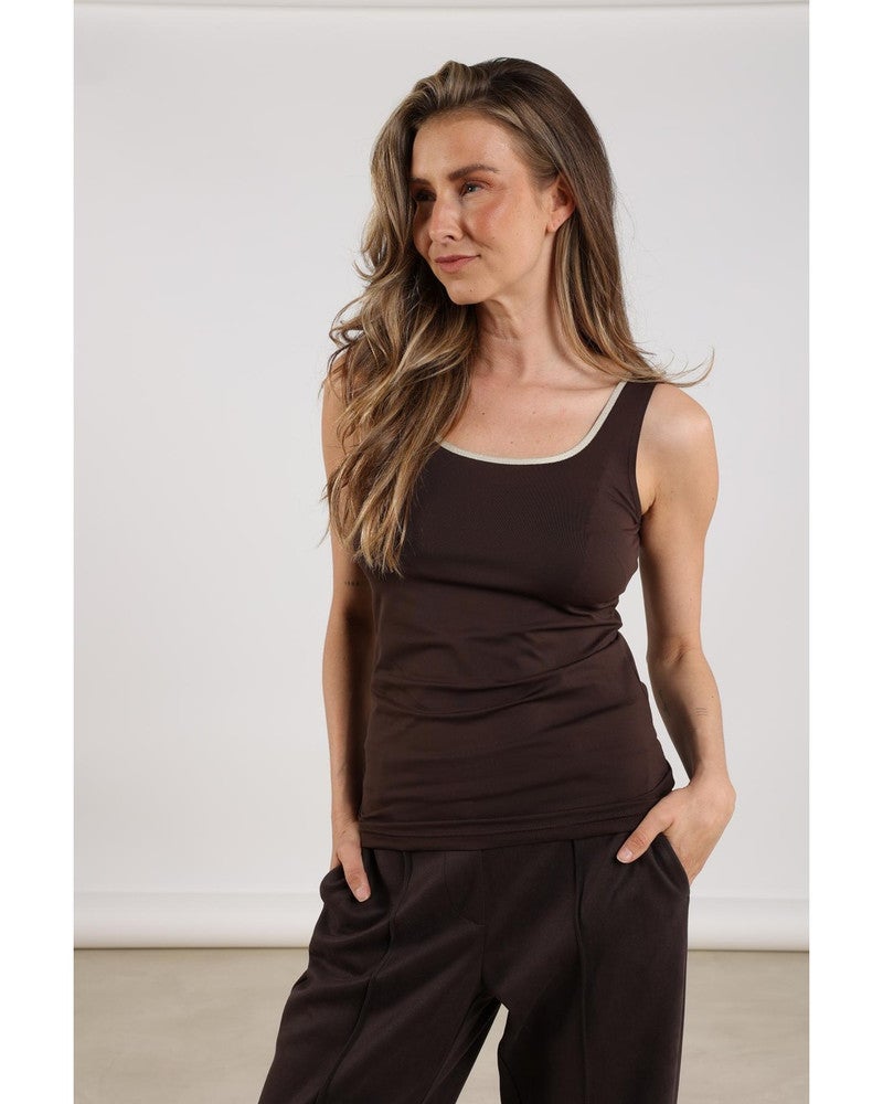 Juba Singlet Bruin 1 Juba Singlet Bruin 1