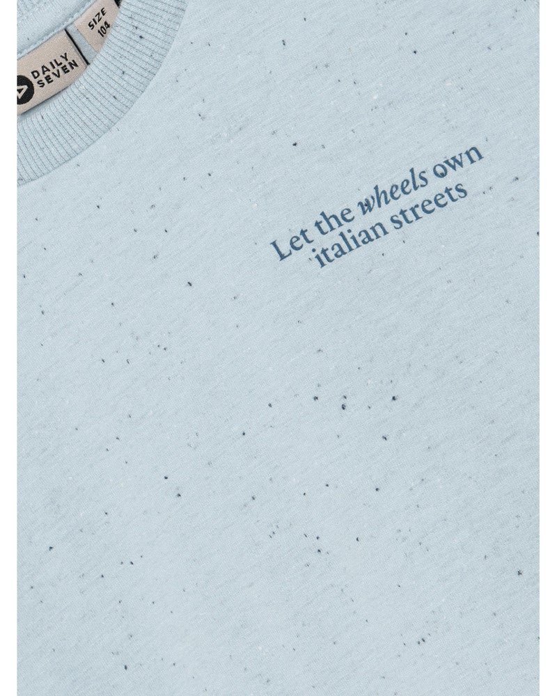 T-shirt Nappy Backprint Scooter Licht Blauw T-shirt Nappy Backprint Scooter Licht Blauw