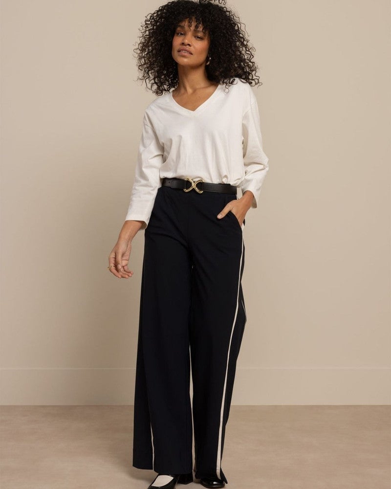 Fiore LS t-shirt Off White Fiore LS t-shirt Off White