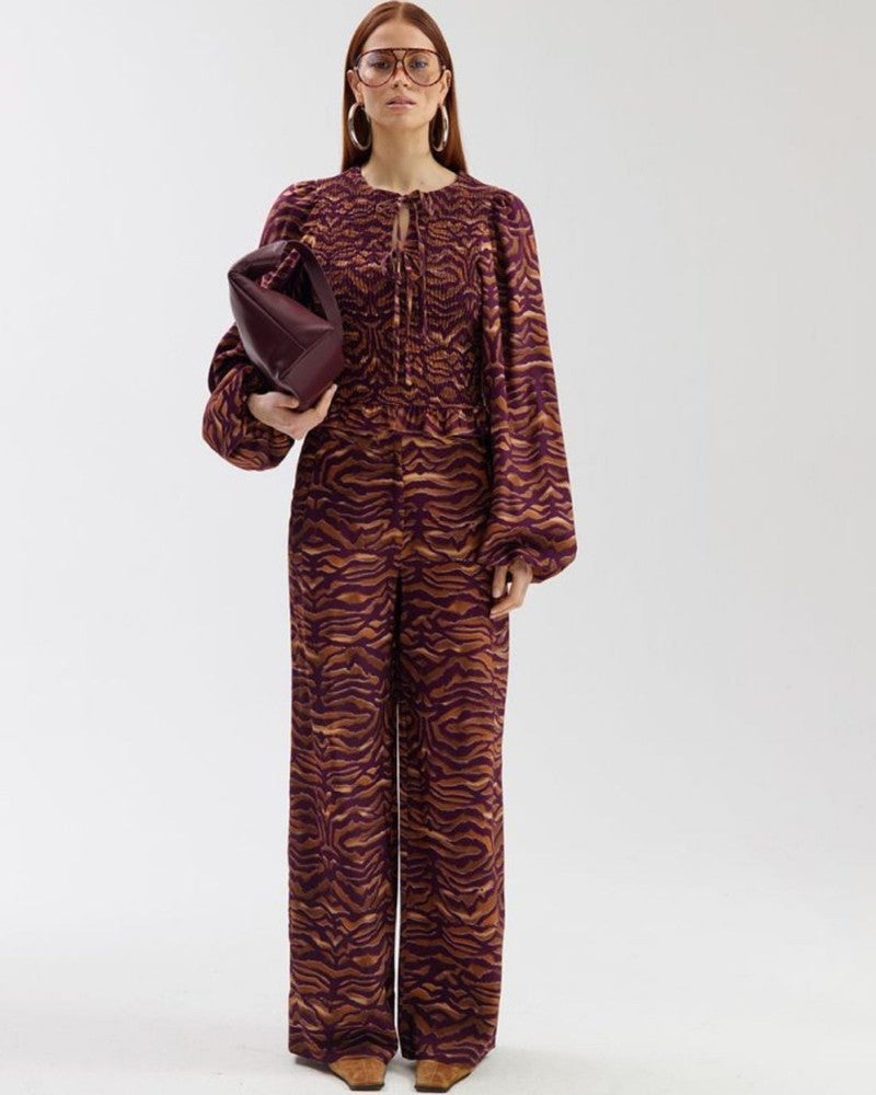 HOLLY-PA Tiger Bruin 1 HOLLY-PA Tiger Bruin 1