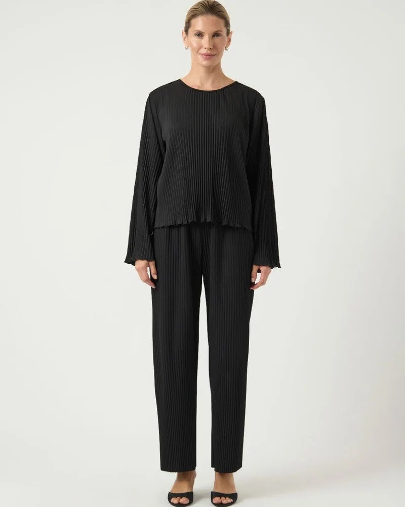 26028051 Yasalisa HW Pants Zwart 1 26028051 Yasalisa HW Pants Zwart 1