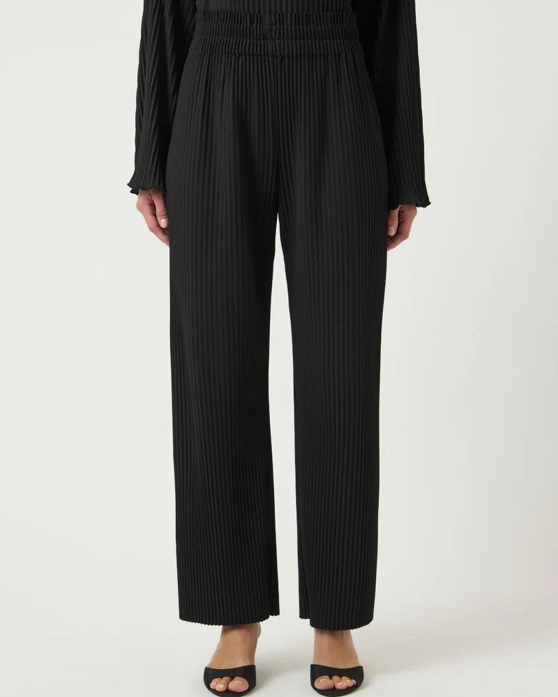 26028051 Yasalisa HW Pants Zwart 1 26028051 Yasalisa HW Pants Zwart 1