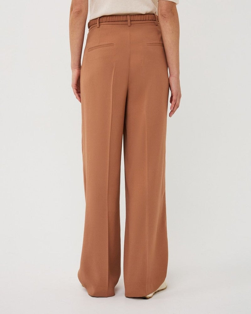 Trousers pleated waistband crêpe Camel Trousers pleated waistband crêpe Camel