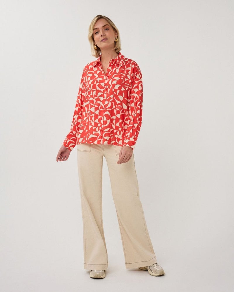 Blouse wide Scarlet Graphic Rood Blouse wide Scarlet Graphic Rood