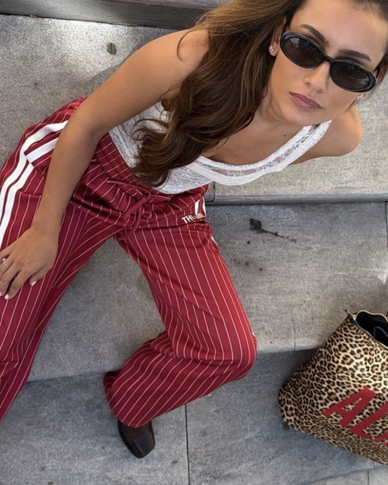 ladies knitted pinstripe training pants Rood ladies knitted pinstripe training pants Rood