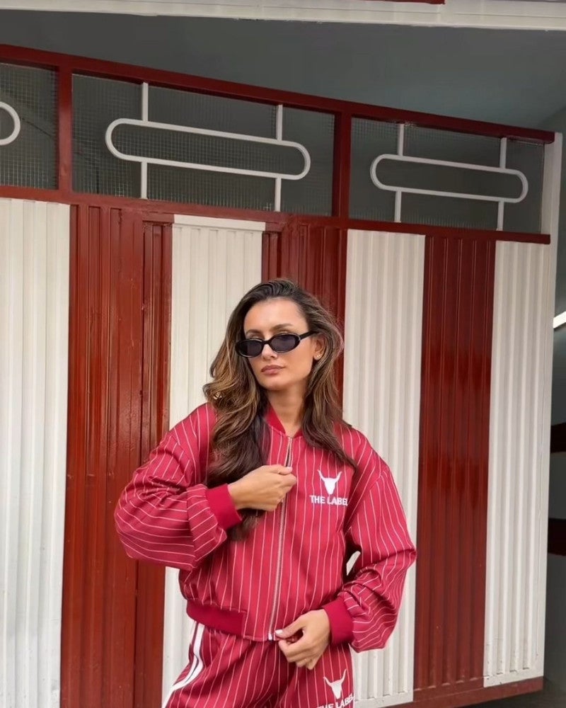 ladies knitted pinstripe cropped training jacket Rood ladies knitted pinstripe cropped training jacket Rood