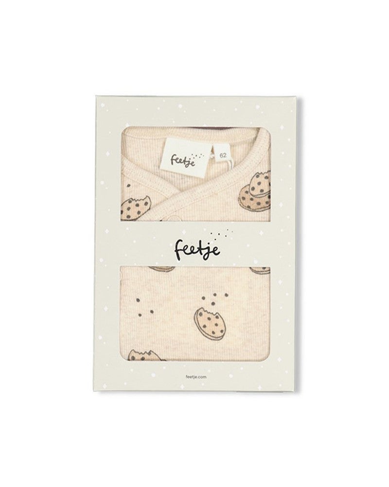 Geschenkset Boxpak Met Muts Cookie Off White Geschenkset Boxpak Met Muts Cookie Off White