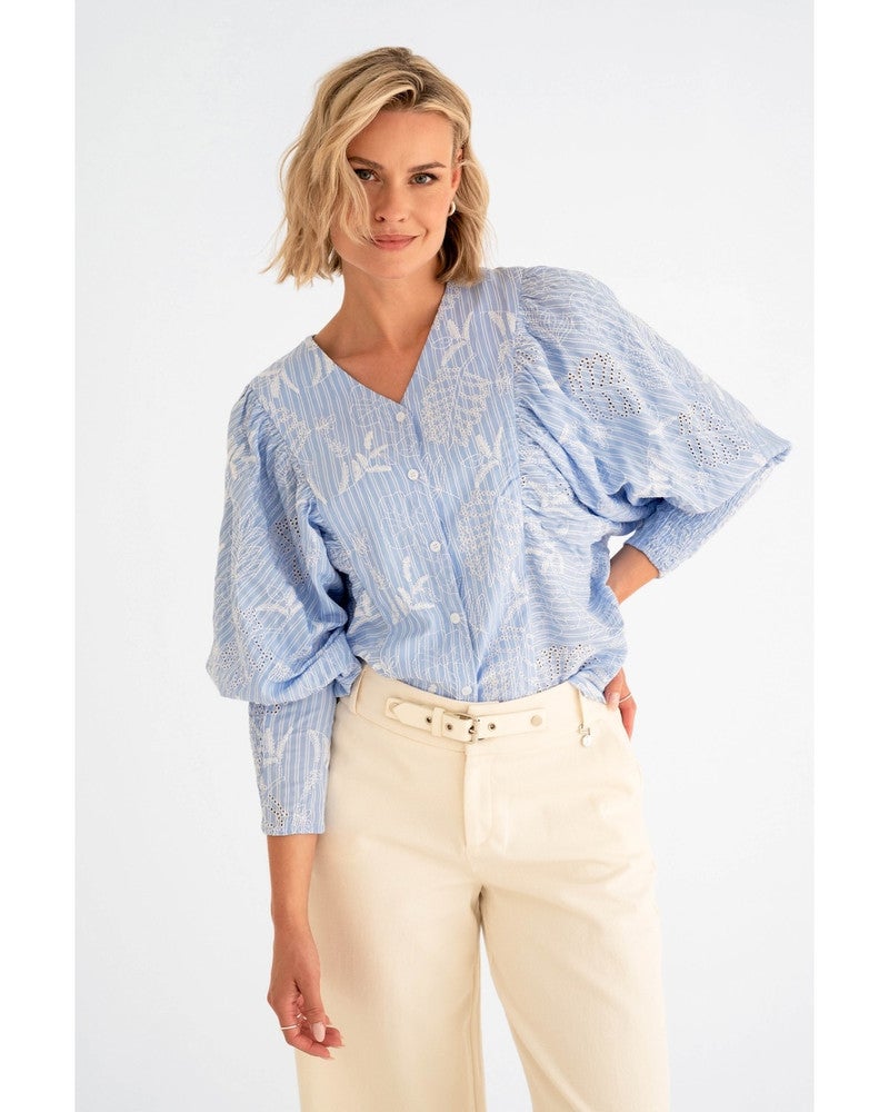 SHANGHAI - Blouse Licht Blauw SHANGHAI - Blouse Licht Blauw