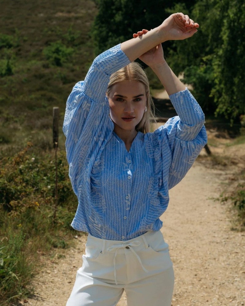 SHANGHAI - Blouse Licht Blauw SHANGHAI - Blouse Licht Blauw