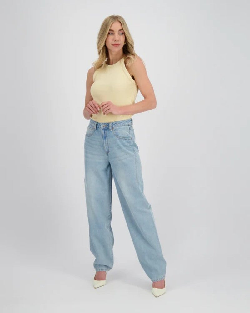 Raven Licht Blauw Raven Licht Blauw