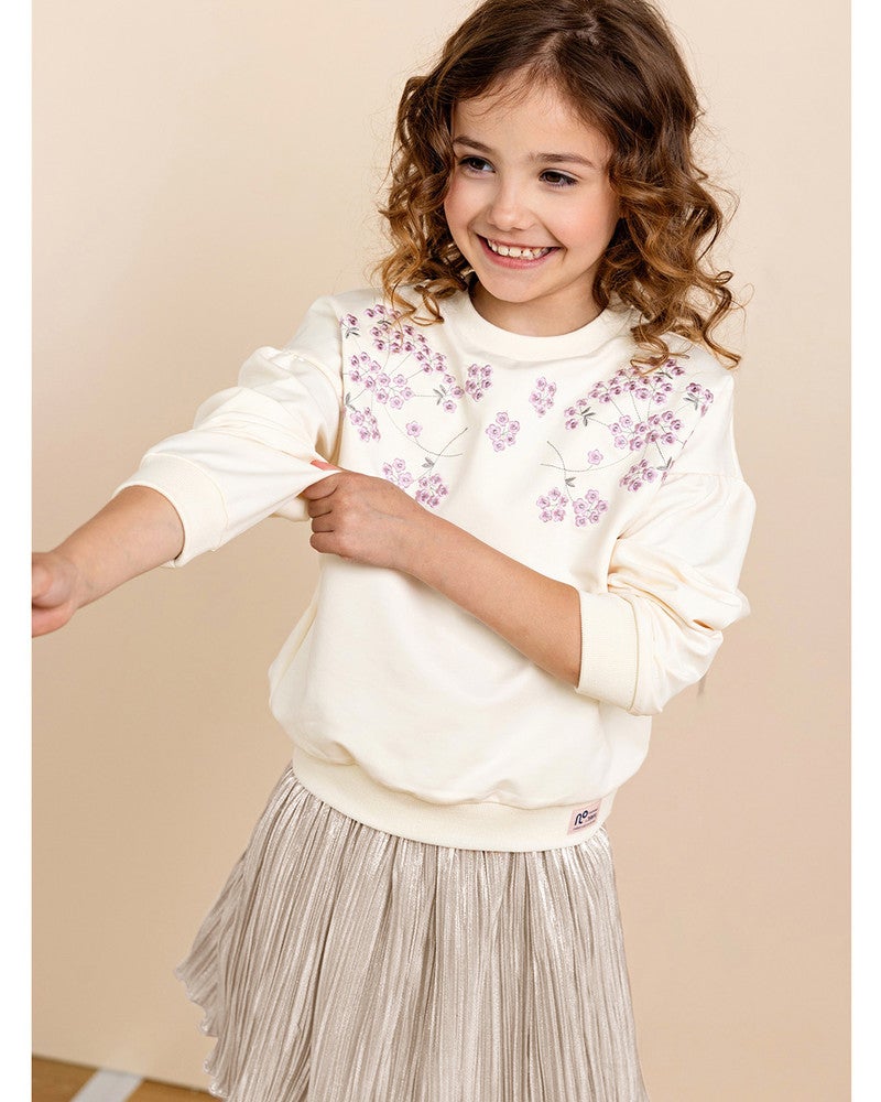 Kamis Sweater with embroidery at chest Off White Kamis Sweater with embroidery at chest Off White