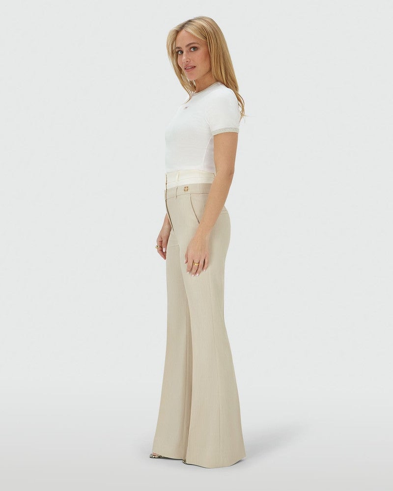 LIORA high rise flared pantalon Ecru LIORA high rise flared pantalon Ecru