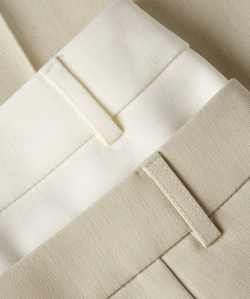 LIORA high rise flared pantalon Ecru LIORA high rise flared pantalon Ecru