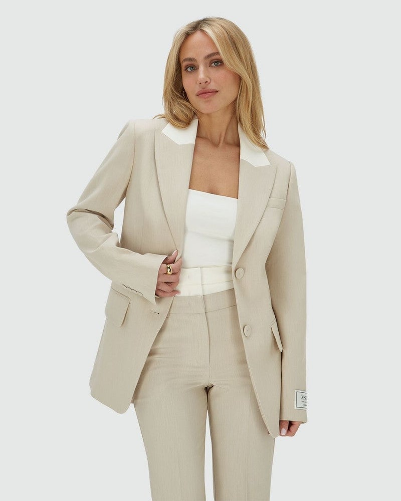 NILA fitted blazer Ecru NILA fitted blazer Ecru