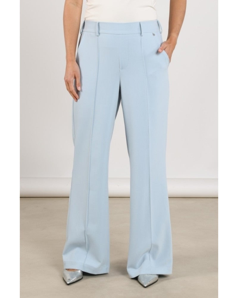 Jill Pants Licht Blauw Jill Pants Licht Blauw