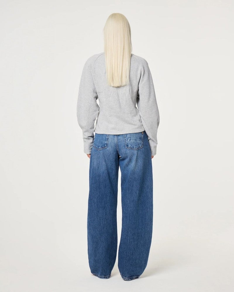 Dhelia Sweater Grijs Dhelia Sweater Grijs