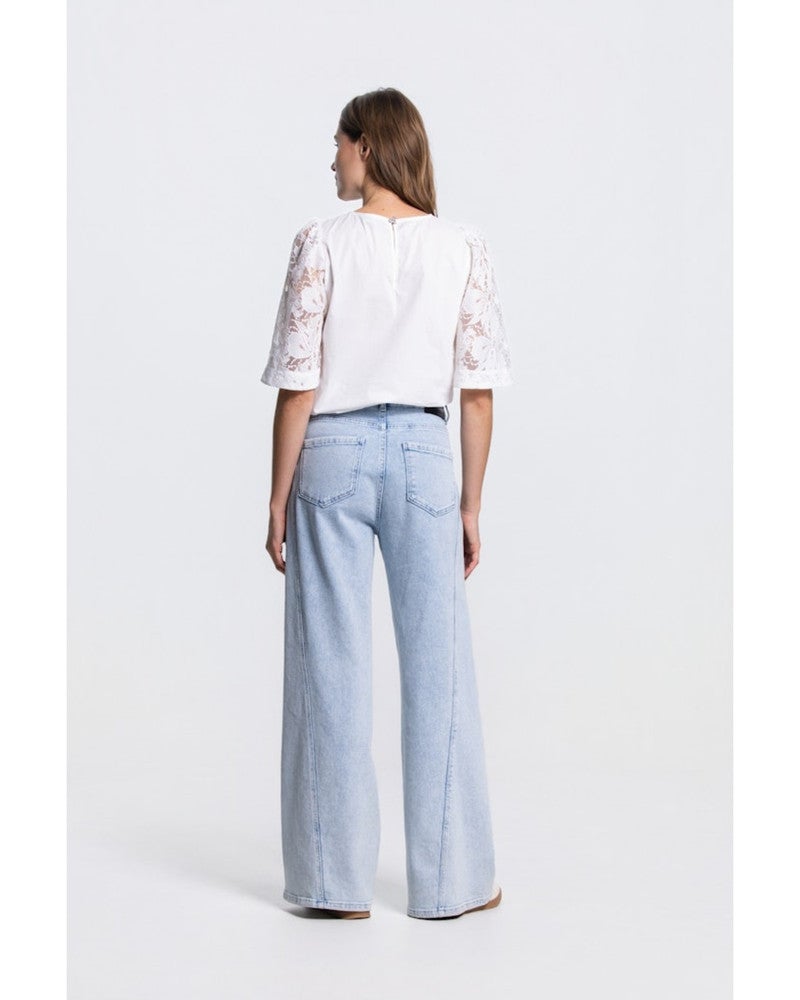 RUNE BLOUSE C 771 short wide puffed sleeve lace Wit 1 RUNE BLOUSE C 771 short wide puffed sleeve lace Wit 1