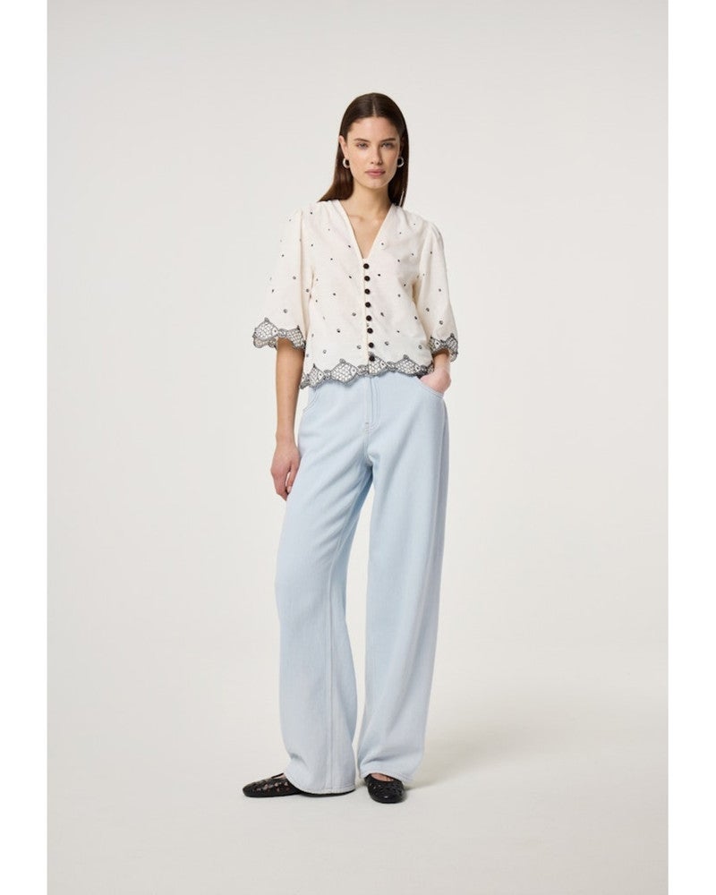 Tylera Blouse Wit 1 Tylera Blouse Wit 1