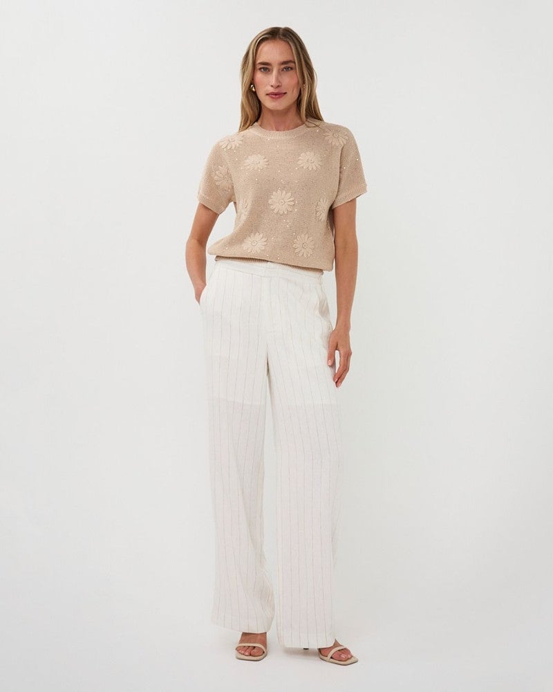 Sweater embroidery flowers Beige Sweater embroidery flowers Beige