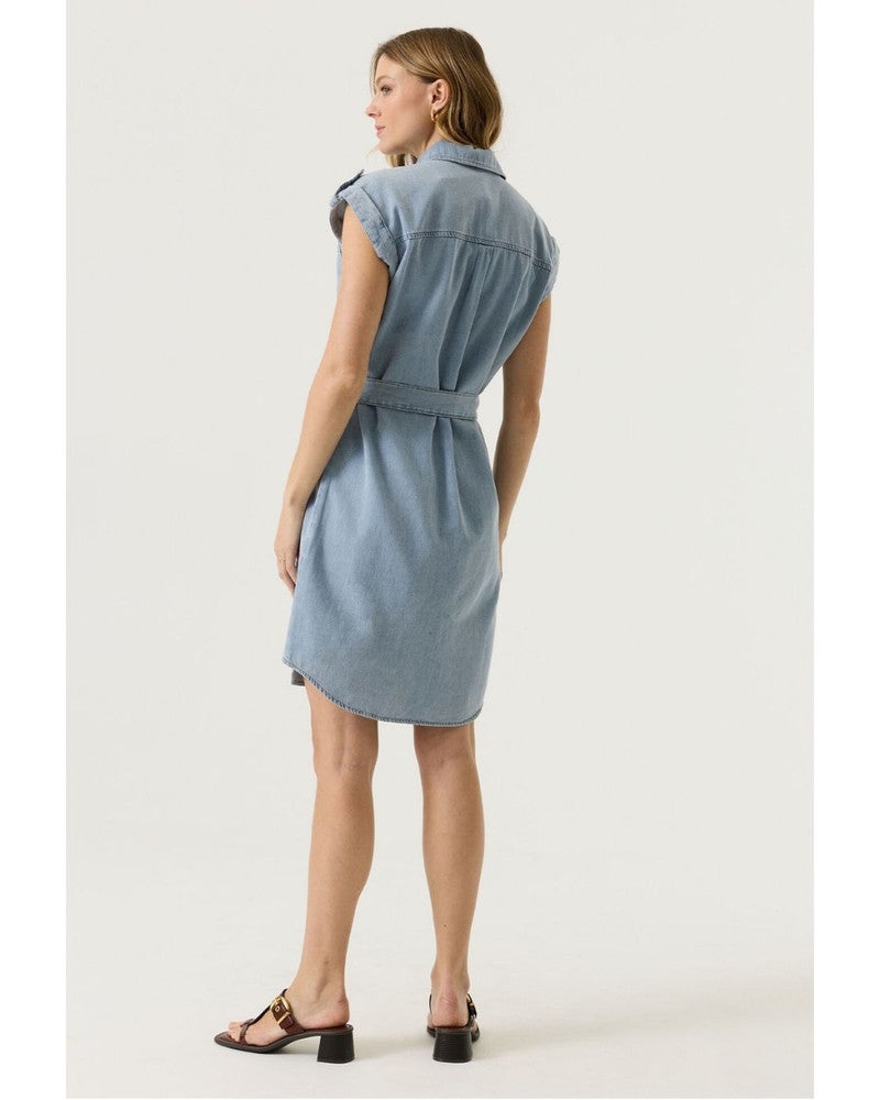 Ladies Dress Licht Blauw Ladies Dress Licht Blauw