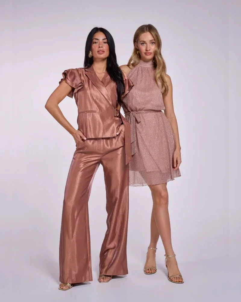 Blouse Brightly Shiny Bruin 1 Blouse Brightly Shiny Bruin 1