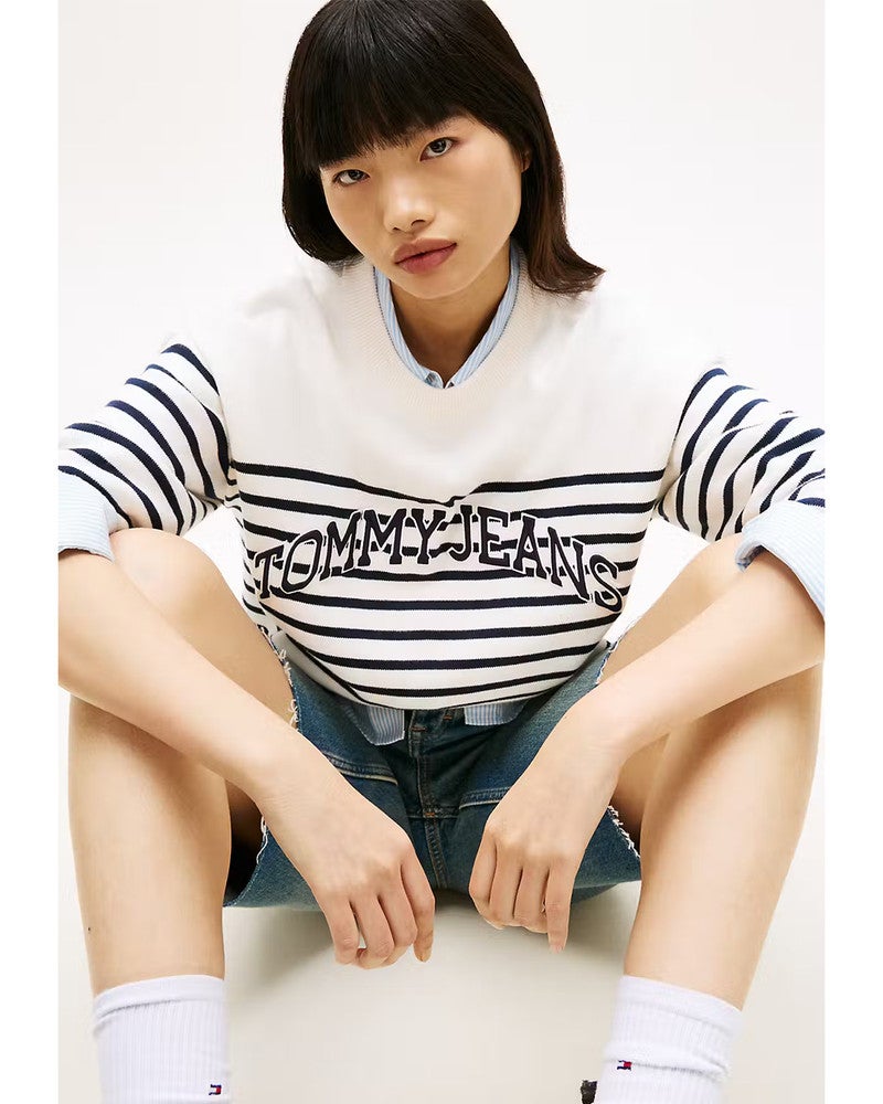 TJW VARSITY CREW NEC SWEATER Wit 1 TJW VARSITY CREW NEC SWEATER Wit 1