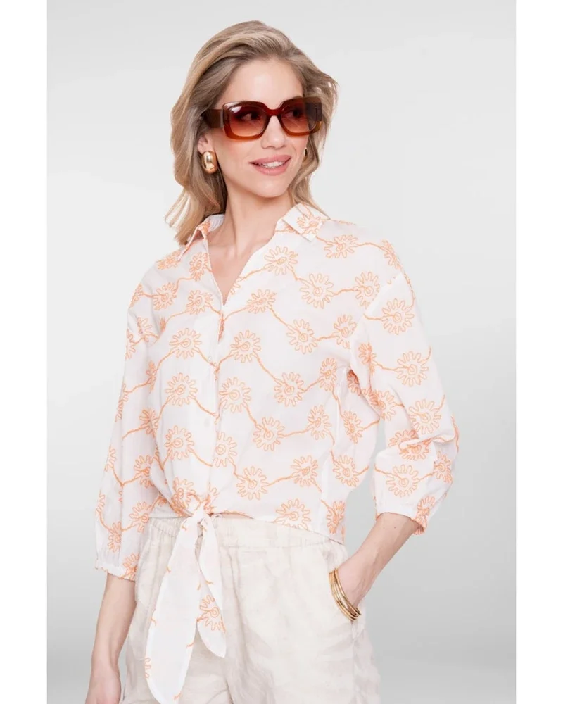 Blouse flower embroidery Off White Blouse flower embroidery Off White