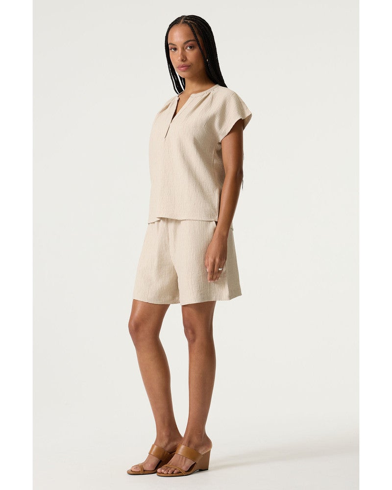 R260340 Ladies Short Beige R260340 Ladies Short Beige
