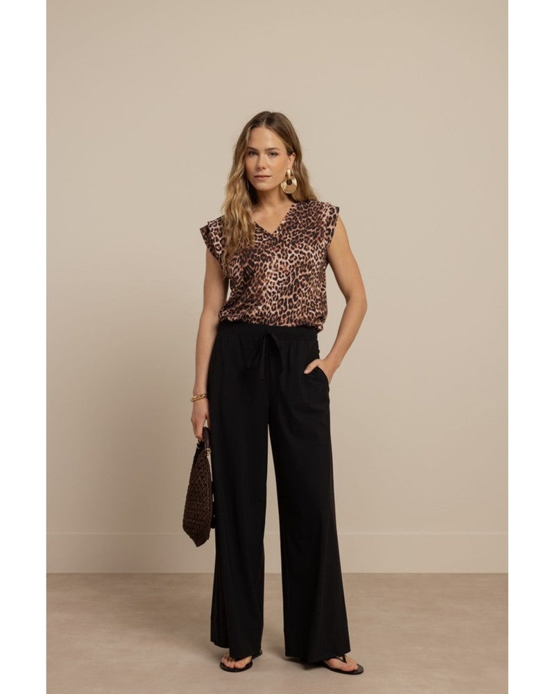 Leone leopard vneck top Bruin 1 Leone leopard vneck top Bruin 1