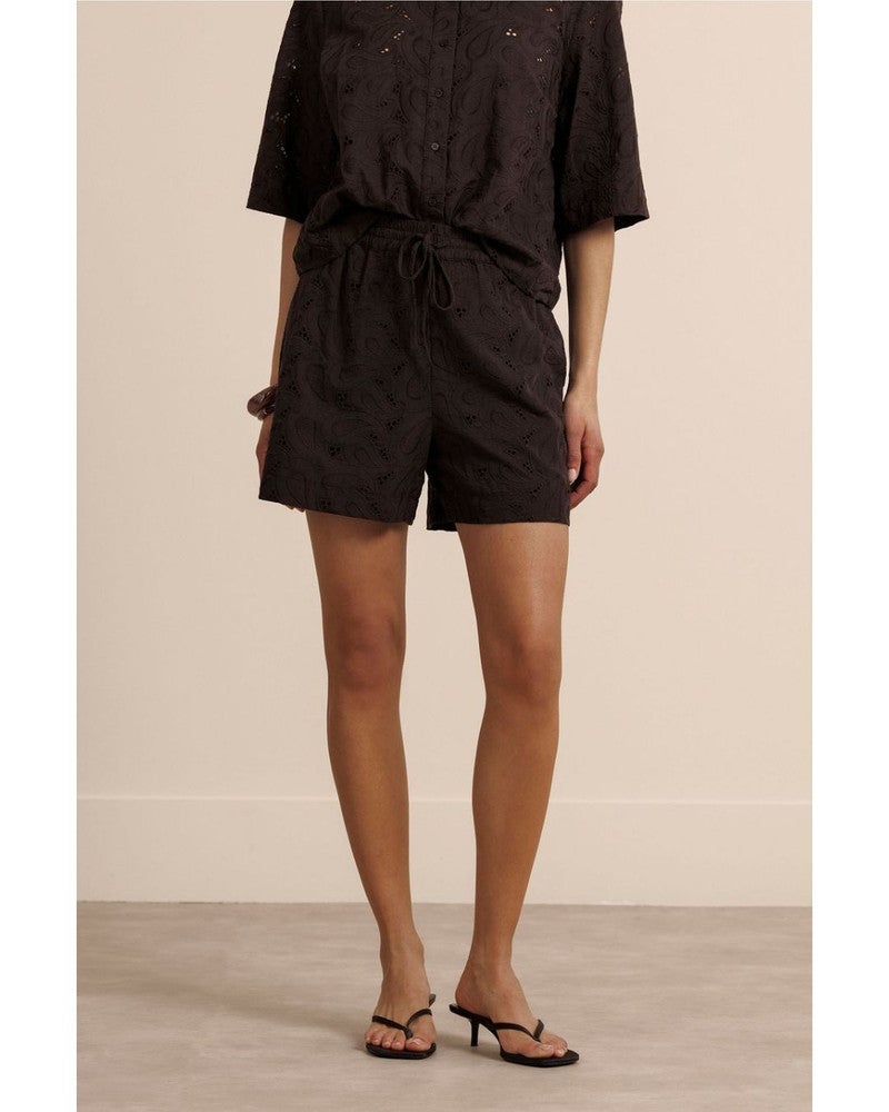 Zena broderie shorts Bruin 1 Zena broderie shorts Bruin 1