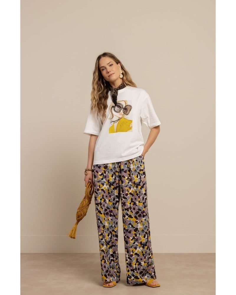 Astrid Vos fiep t-shirt Off White Astrid Vos fiep t-shirt Off White