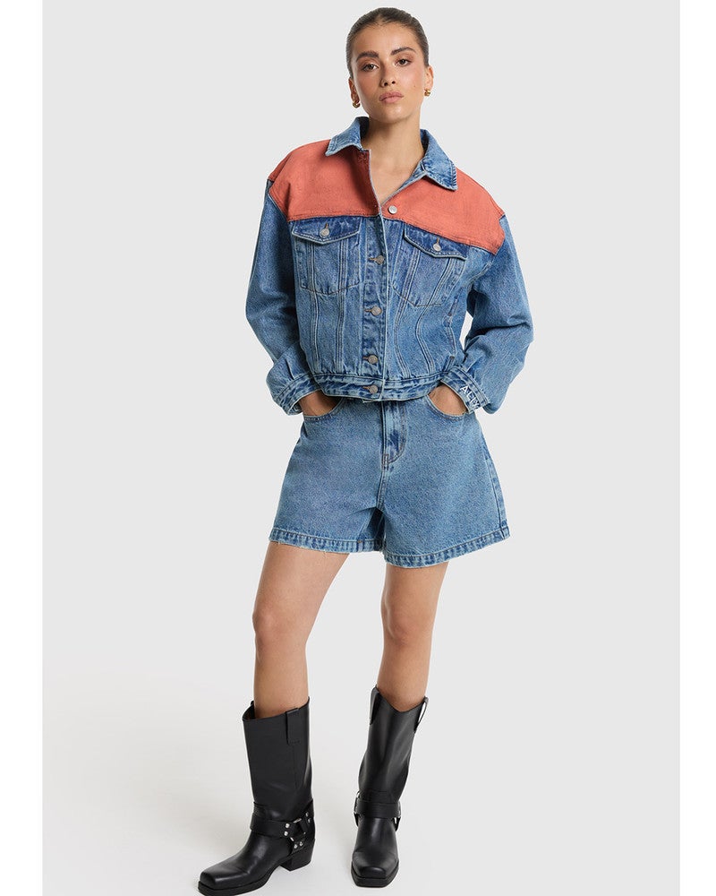 ladies woven bermuda denim shorts Blauw ladies woven bermuda denim shorts Blauw