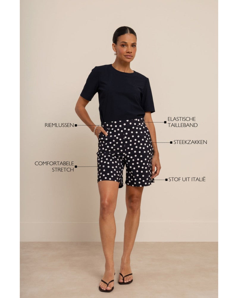 Lexie dot short Zwart 1 Lexie dot short Zwart 1