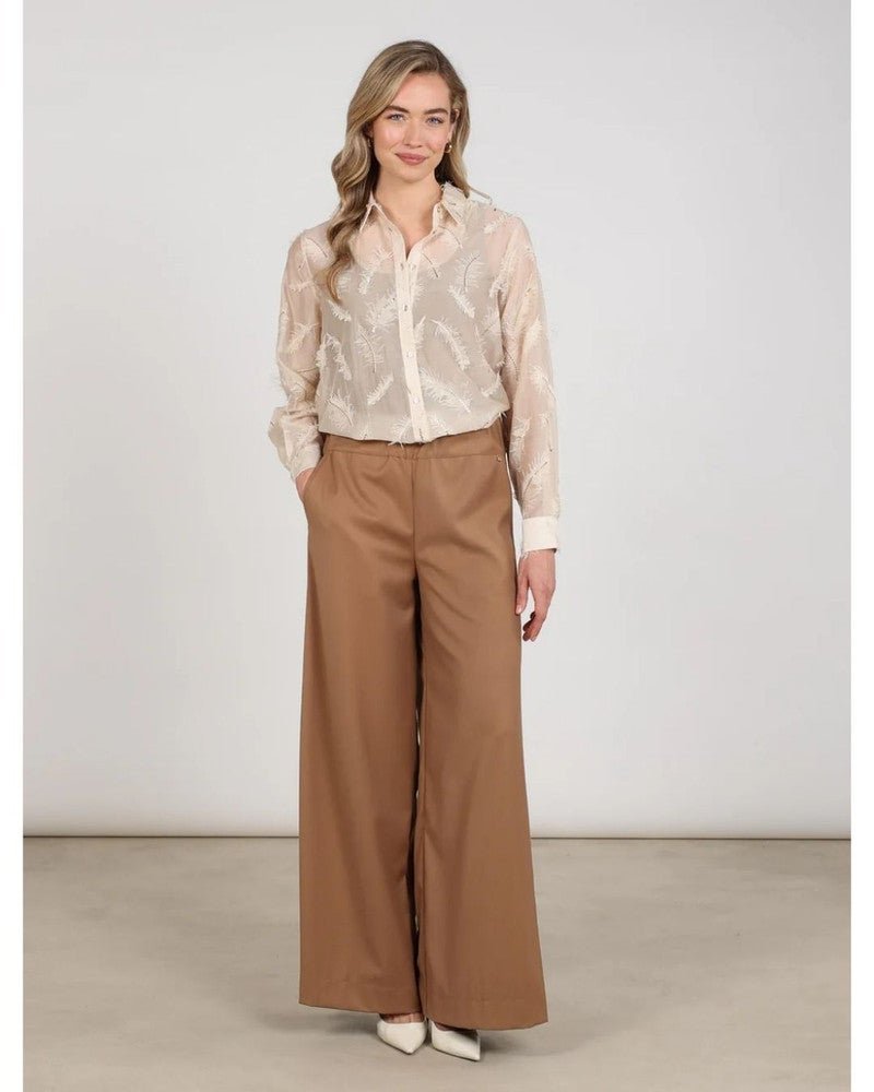 Aysha Blouse Feathers Zand Aysha Blouse Feathers Zand