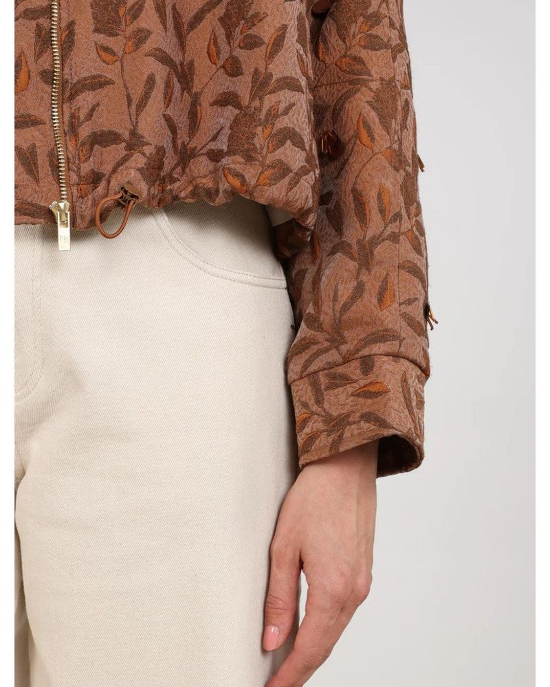 Daisey Jacket Flower Bruin 1 Daisey Jacket Flower Bruin 1
