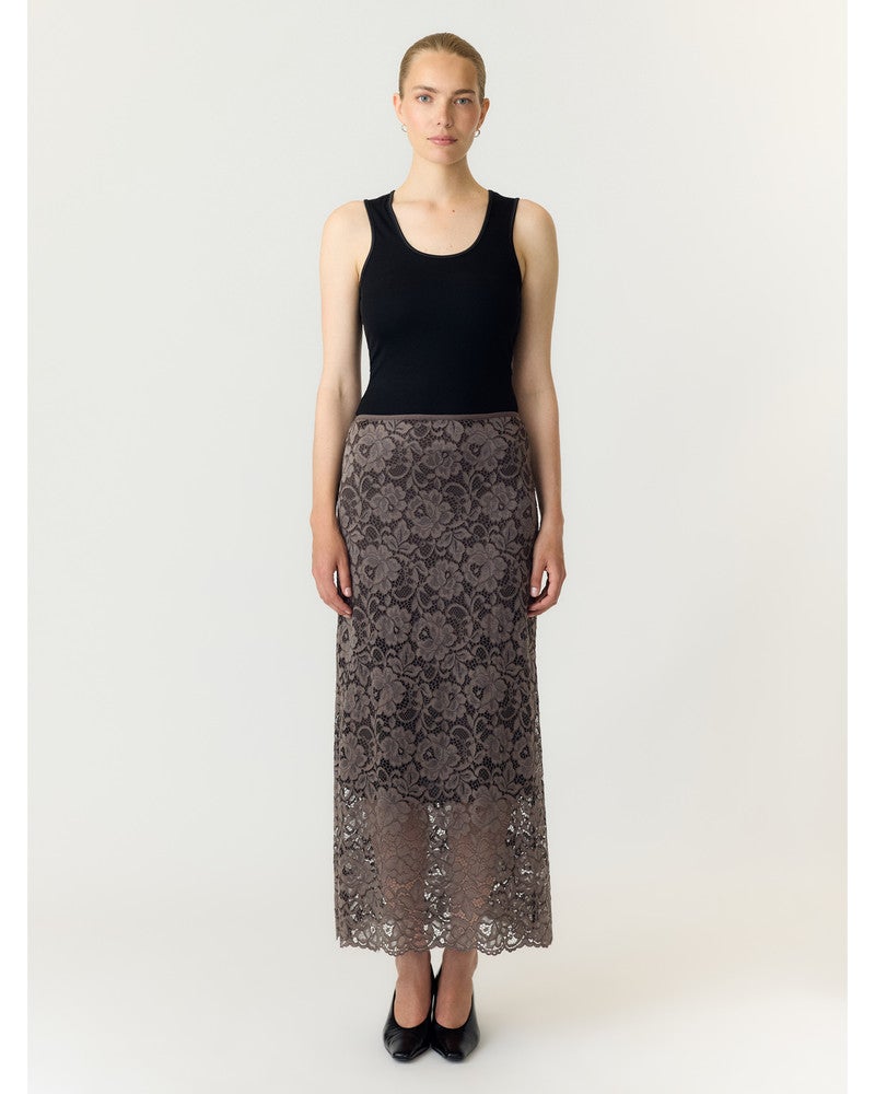 YASLACEY HW LONG LACE SKIRT S. NOOS Bruin 1 YASLACEY HW LONG LACE SKIRT S. NOOS Bruin 1